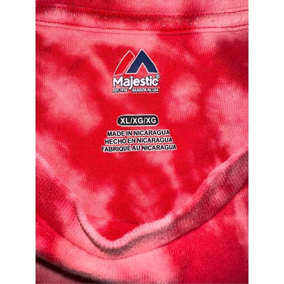 Philadelphia Phillies Bleached Tee - Picture 3 of 3